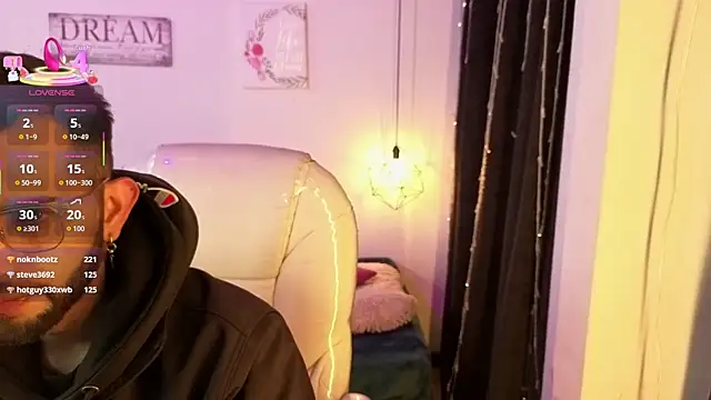 annie and ryan online show from March 2026 04:28:02 AM