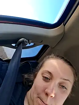 Snapshot of dixielover1229 chatting on January 2026 07:17:01 PM dixielover1229 online show from January 2026 07:17:01 PM