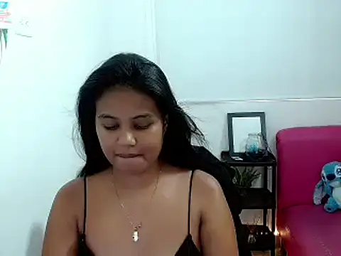 Snapshot of Shawnycarson chatting on May 2026 06:14:01 PM Shawnycarson online show from May 2026 06:14:01 PM