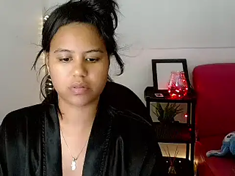Snapshot of Shawnycarson chatting on May 2026 06:15:02 PM Shawnycarson online show from May 2026 06:15:02 PM