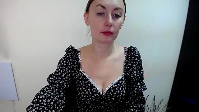 LiaSeass  online show from December 2025 09:04:01 AM