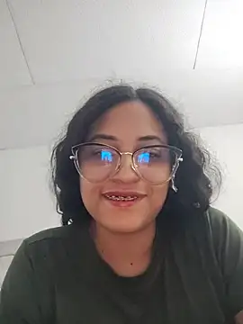 DAFNNEE HOT online show from June 2026 02:45:01 PM