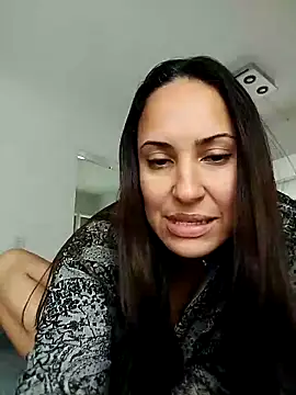 Snapshot of Fatisexy88 chatting on May 2026 02:33:01 PM Fatisexy88 online show from May 2026 02:33:01 PM