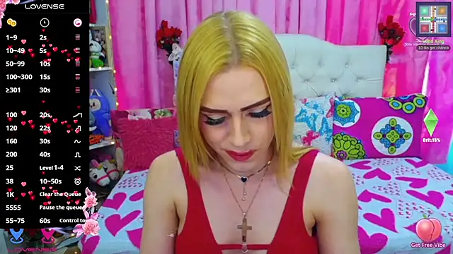 Snapshot of golden_girl01 chatting on April 2026 06:58:01 PM golden girl01 online show from April 2026 06:58:01 PM