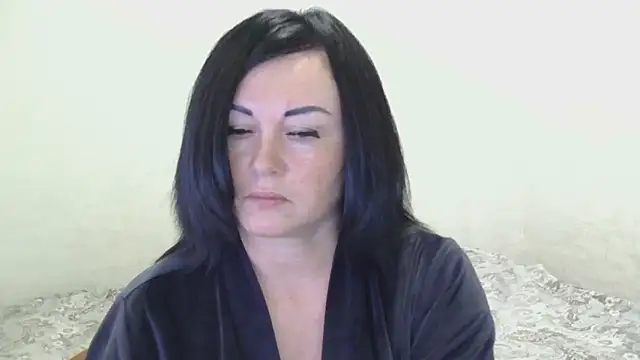 AmyStar333 online show from December 2025 05:17:01 PM