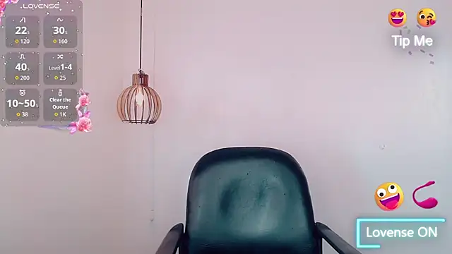 alisson mantiel- online show from December 2025 07:53:02 PM