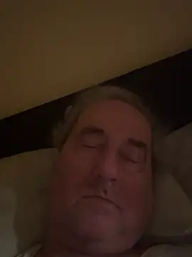 csikar online show from February 2026 09:54:02 PM