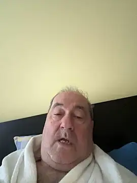 Snapshot of csikar chatting on May 2026 04:53:02 AM csikar online show from May 2026 04:53:02 AM