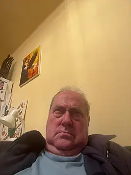 Snapshot of csikar chatting on May 2026 09:09:02 PM csikar online show from May 2026 09:09:02 PM