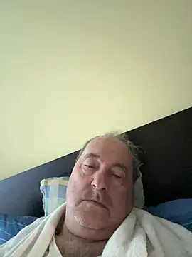 Snapshot of csikar chatting on May 2026 04:32:02 AM csikar online show from May 2026 04:32:02 AM