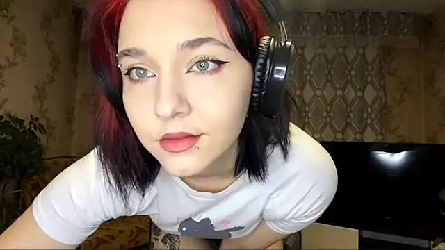 EmilyVeiro online show from January 2026 05:15:01 PM