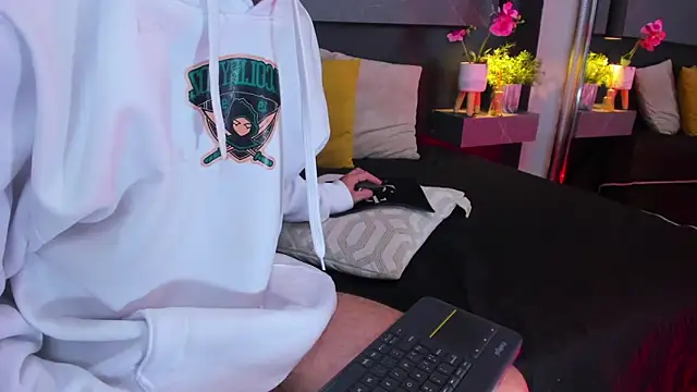 arcangel harris online show from February 2026 01:17:01 AM