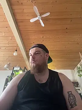 YoursxTruly online show from February 2026 11:06:02 AM