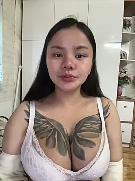 leo-kitty online show from April 2026 07:44:02 AM