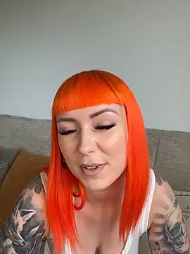 ScarletVixenLive online show from April 2026 12:30:01 PM