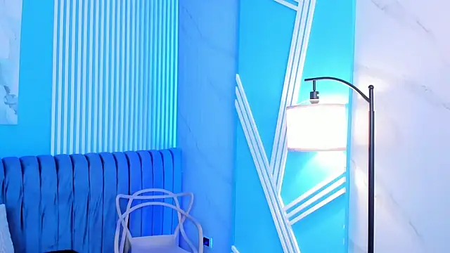 dahianeconnor online show from April 2026 11:38:01 AM