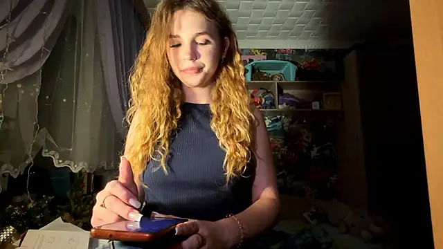 DiedraGlackin online show from February 2026 09:35:02 PM