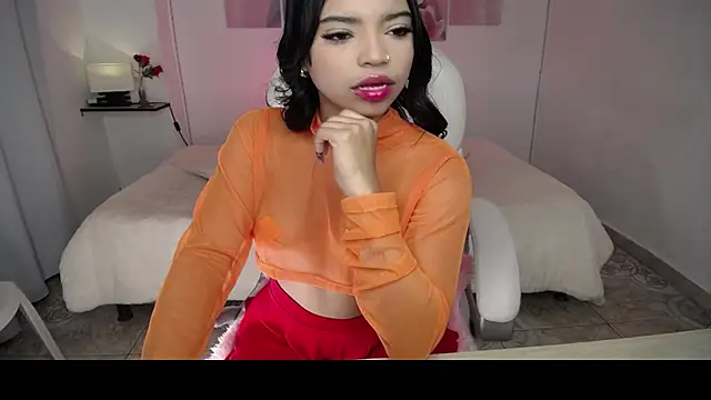 aylin ross  online show from January 2026 11:36:02 AM