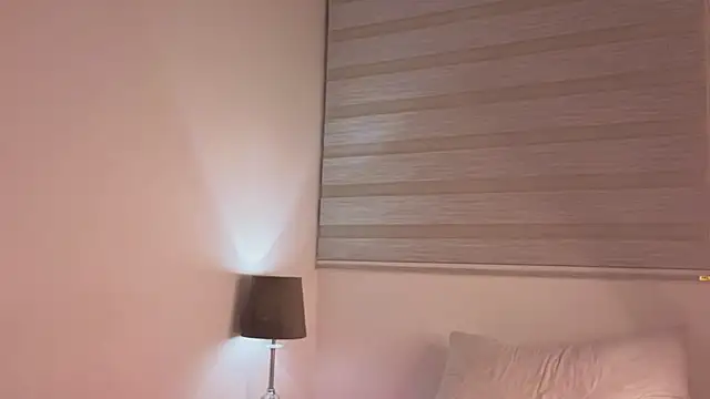 maxxcooper1 online show from December 2025 03:56:02 AM