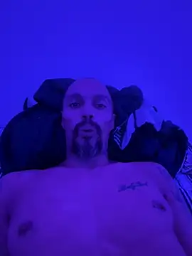 faces818 online show from April 2026 03:57:01 AM