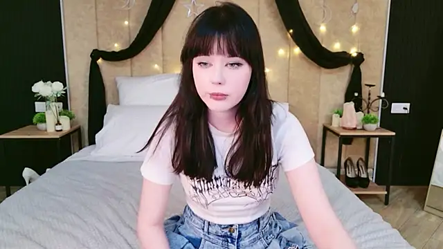 Ariel Morris online show from February 2026 08:34:01 PM