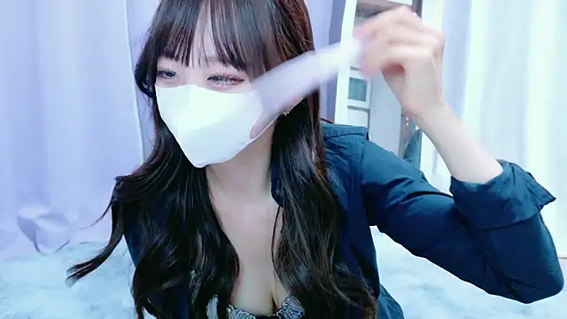 Snapshot of Yura_yura_ch chatting on July 2026 12:13:01 PM Yura yura ch online show from July 2026 12:13:01 PM