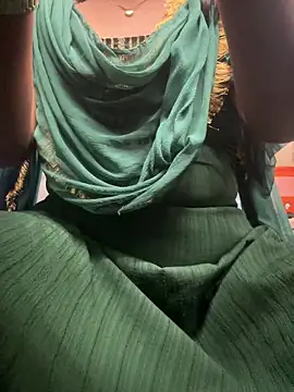 cute mahi001 online show from June 2026 01:57:02 PM