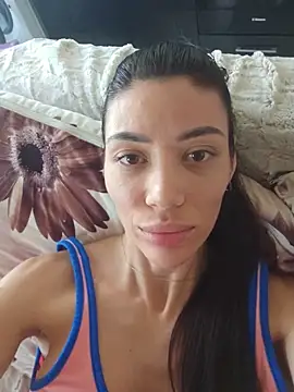 Snapshot of Leena_C chatting on June 2026 04:22:02 PM Leena C online show from June 2026 04:22:02 PM