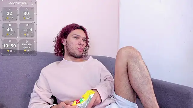 TAYSON SCOTT online show from February 2026 01:11:01 PM