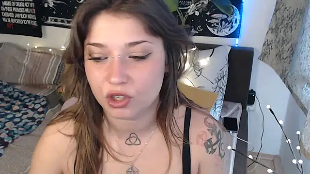 AlienforTwenty online show from March 2026 09:34:02 AM