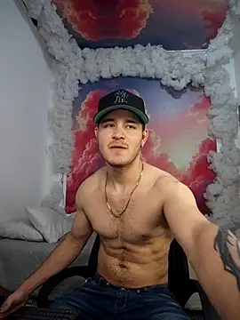 RayanLynxx online show from December 2025 08:16:02 PM