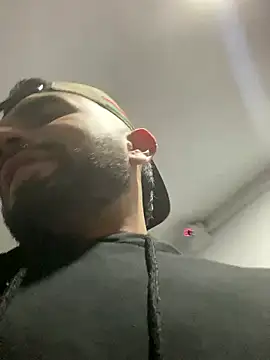 jamess 0 online show from January 2026 10:59:01 PM