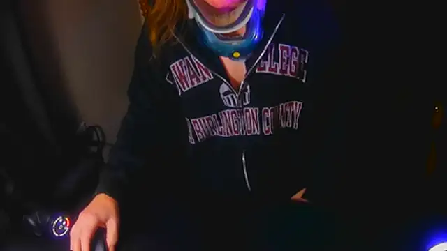 GoodGirlKelly online show from July 2026 07:13:01 AM
