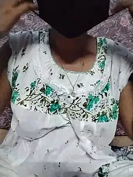 Snapshot of smita_telugu chatting on May 2026 04:25:01 PM smita telugu online show from May 2026 04:25:01 PM