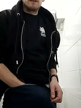 CrookedBunk3527 online show from January 2026 05:24:01 AM