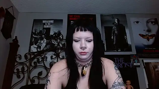 Snapshot of Bettieee_Agura chatting on March 2026 11:43:01 PM Bettieee Agura online show from March 2026 11:43:01 PM