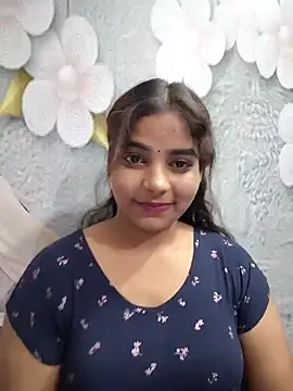 Snapshot of Himani_0122 chatting on June 2026 07:28:01 AM Himani 0122 online show from June 2026 07:28:01 AM