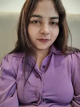 Snapshot of Himani_0122 chatting on June 2026 01:45:02 PM Himani 0122 online show from June 2026 01:45:02 PM