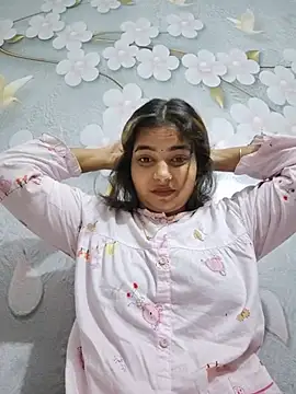 Snapshot of Himani_0122 chatting on July 2026 09:05:01 AM Himani 0122 online show from July 2026 09:05:01 AM