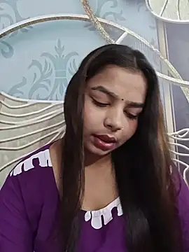 Snapshot of Himani_0122 chatting on August 2026 02:22:01 AM Himani 0122 online show from August 2026 02:22:01 AM