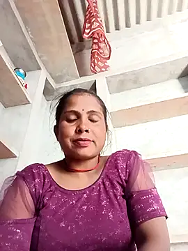 Shreya pandit online show from February 2026 07:38:02 AM