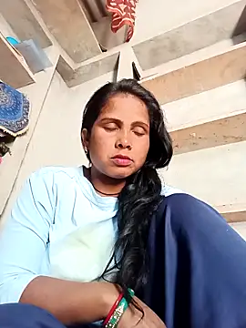 Shreya pandit online show from April 2026 06:19:01 AM