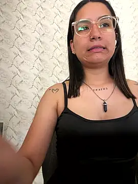 Val12777 online show from January 2026 02:32:02 PM