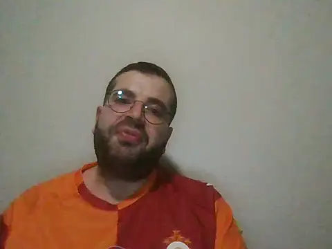 kkadam1 online show from April 2026 03:04:01 PM