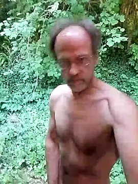 Snapshot of Quebec46 chatting on June 2026 06:18:01 AM Quebec46 online show from June 2026 06:18:01 AM