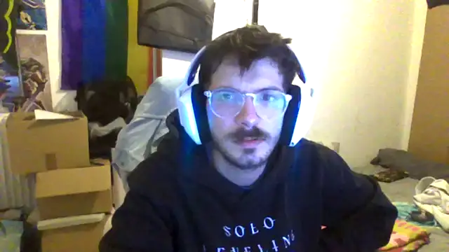 Snapshot of atreus69big chatting on May 2026 07:45:02 PM atreus69big online show from May 2026 07:45:02 PM