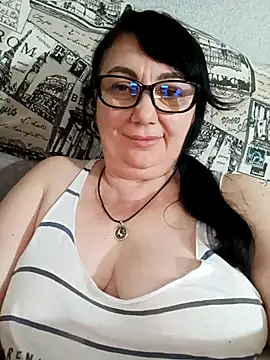 MariSwan222 online show from July 2026 02:09:01 PM