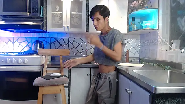 ABRAHAN XO online show from January 2026 01:02:02 PM