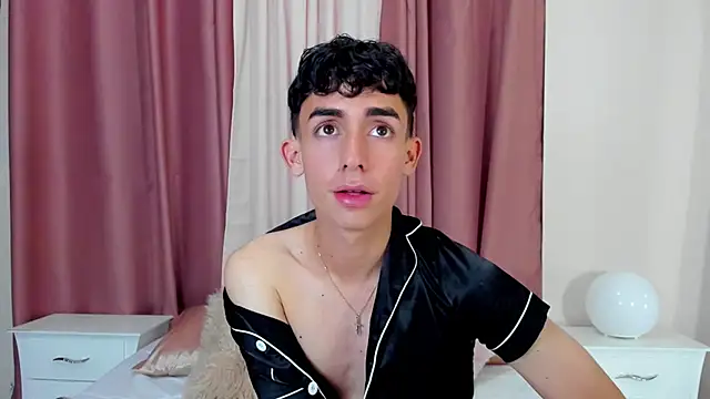 starboyy 77 online show from December 2025 12:33:02 PM