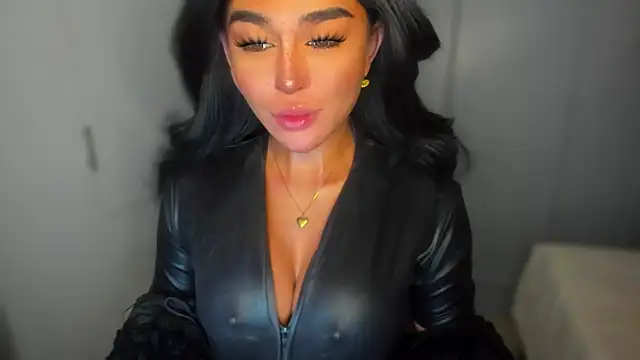 Snapshot of mxshemale_ladyboy chatting on December 2024 06:38:02 PM mxshemale ladyboy online show from December 2024 06:38:02 PM